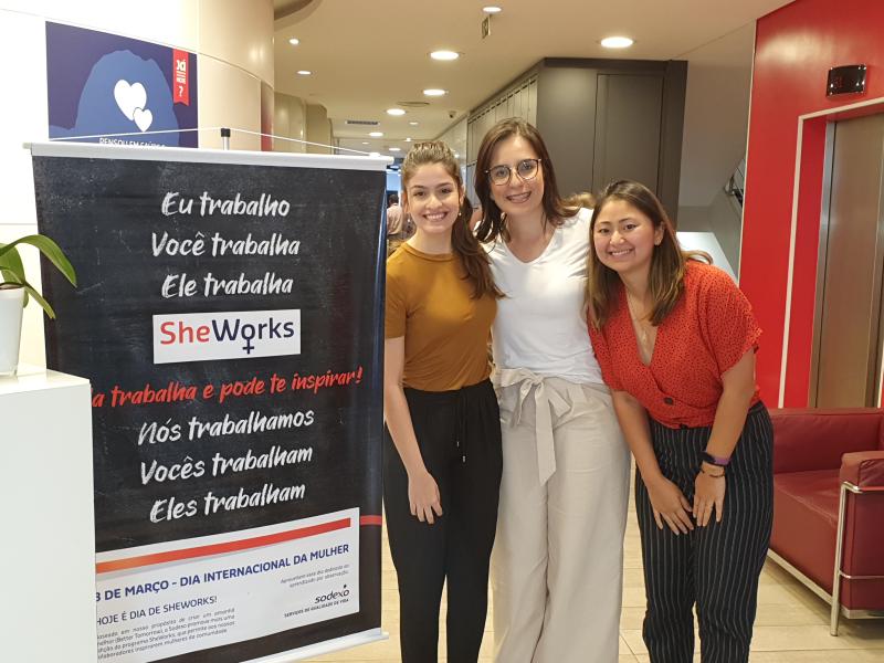 Hanna (29 anos), Mariana (27 anos) e Heloisa (31 anos), engenheiras participantes do SheWorks